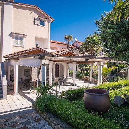 Villa Palma Малинска Экстерьер фото